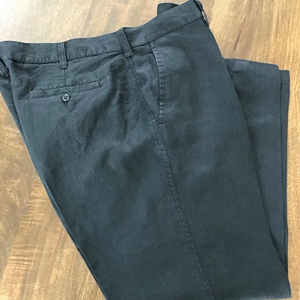 Joseph Aboud black linen pants. Size 42x30